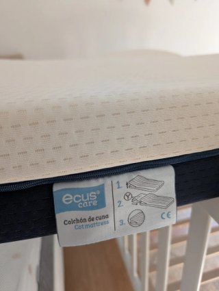 Cuna Micuna Nicole + colchón Ecus Care