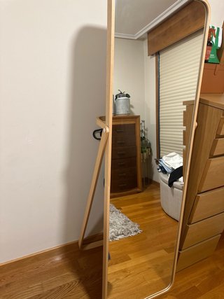 Espejo de pie IKORNNES Ikea
