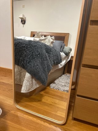 Espejo de pie IKORNNES Ikea