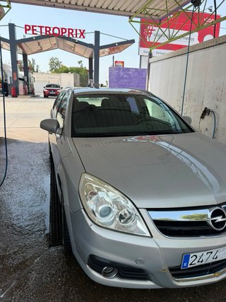Opel Signum 2005