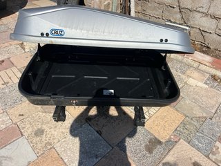 Cofre portaequipajes techo coche Cruz