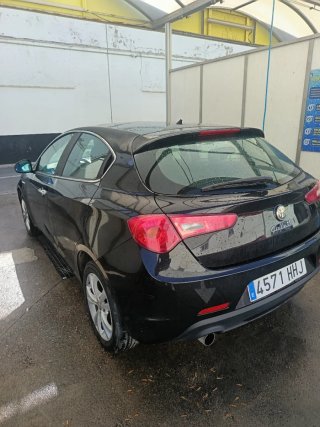 Alfa Romeo Giulietta 2011