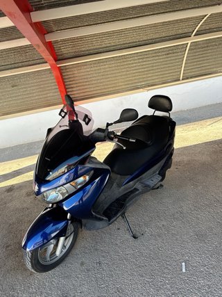 Suzuki Maxi Scooter 125cc Azul