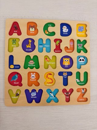 Puzzle de Madera con Letras Inglesas
