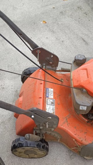 Cortacésped Husqvarna Naranja