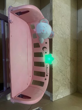 Cuna Nenuco con música y luz