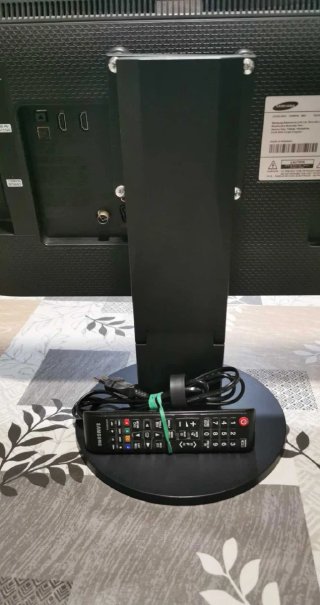 Samsung 22" Full HD UE22H5000 TV o Monitor