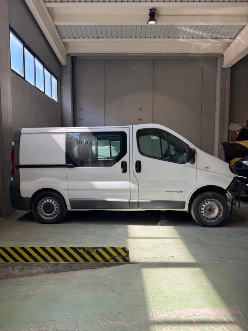 Renault Trafic 2010, foto 2
