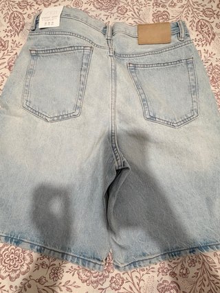 Pantalón corto vaquero Zara hombre Talla 38