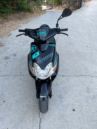Yamaha Jog RR Negra