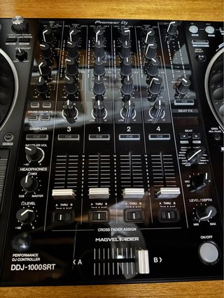 Controlador DJ Pioneer DDJ-1000SRT