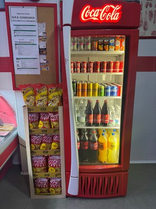 Nevera expositora refrigerada