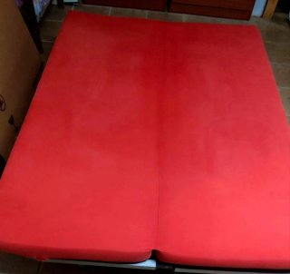 Sofá Cama Gris y Rojo