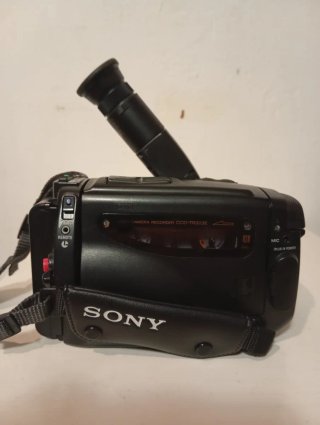 Cámara Sony CCD-TR303E