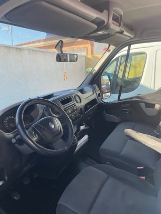 Renault Master 9 plazas