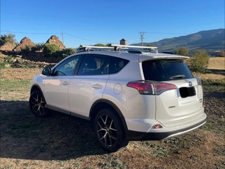 Toyota RAV4 Hinrido 2016