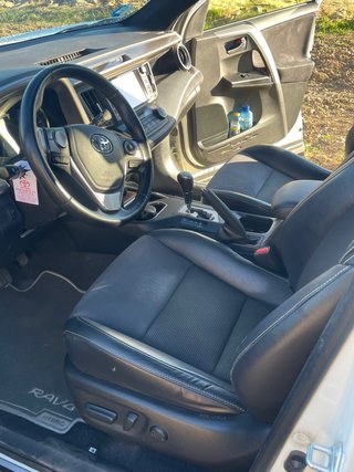 Toyota RAV4 Hinrido 2016