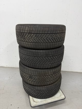 4 Neumáticos Invierno Good Year 285/45 R20 112Y
