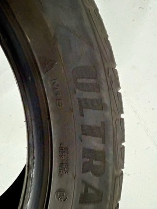 4 Neumáticos Invierno Good Year 285/45 R20 112Y