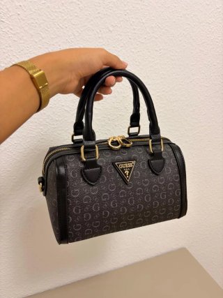 Bolso Guess Negro y Gris