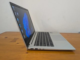 HP Elitebook 840 G9