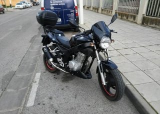 Daelim Roadwin 125 Fi Negra