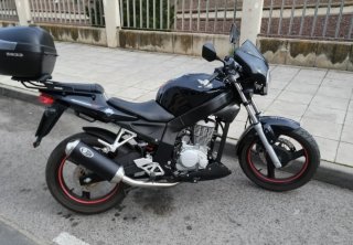 Daelim Roadwin 125 Fi Negra