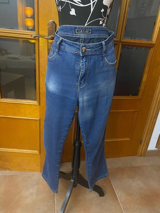 Pantalón vaquero semi-elástico