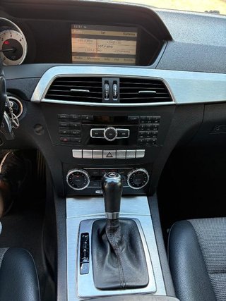 Mercedes Benz C220 CDI Avantgarde único dueño full