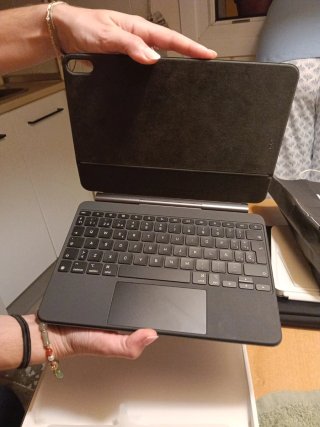 Magic Keyboard iPad Air 11 Negro