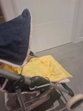 Silla de paseo para muñecos