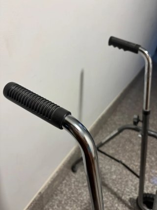 Andador para personas mayores