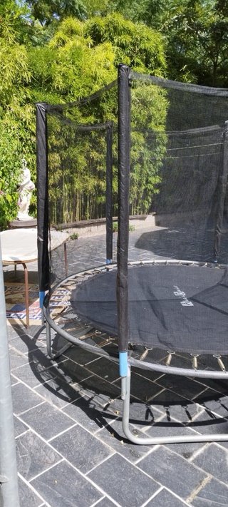 Cama elástica para jardín
