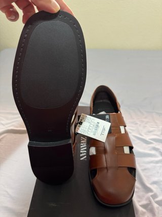 Zara Man Sandaliasde Piel Premium