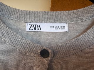 Rebeca Zara Gris