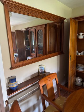Espejo grande de madera y cristal
