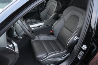 Volvo S60 2023