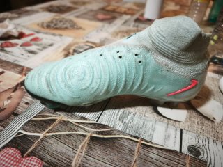 Nike Phantom Luna Botas de Fútbol