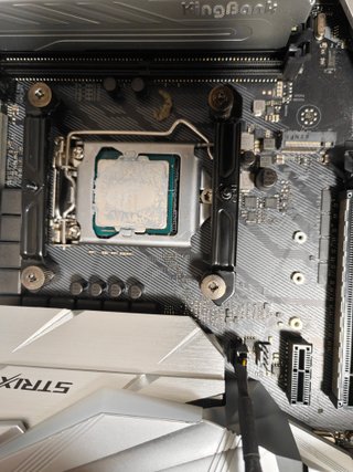 Intel Core i7-8700K LGA1151 6 núcleos 12 hilos