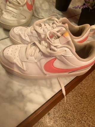 Zapatillas Nike Talla 37 Rosa y Blancas