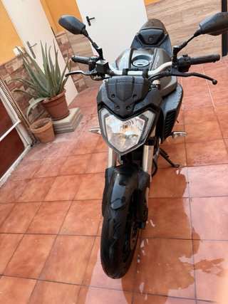 Yamaha MT-125 Negra/Gris