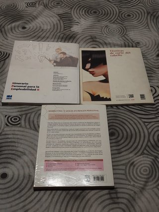 Libros 2º Grado Medio Peluquería y Estética