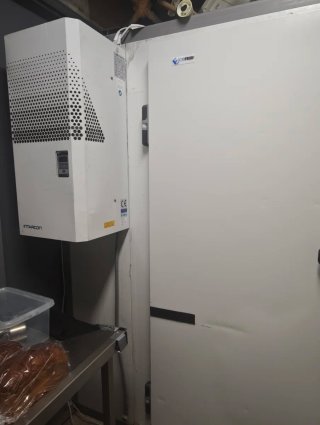 Cámara frigorífica panelada más equipo INTARCON
