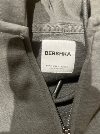 Sudadera Bershka gris