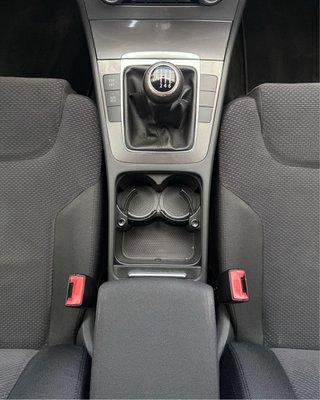 Volkswagen Passat 2010