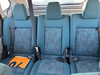 Nissan Almera 2003