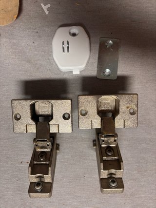 Bisagras para puerta de lavadora integrable