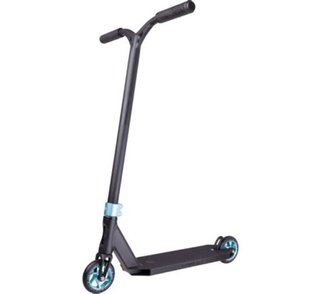 Scooter profesional Striker