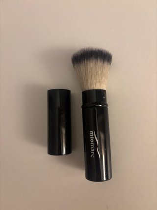 Brocha de maquillaje de viaje Miomare nueva
