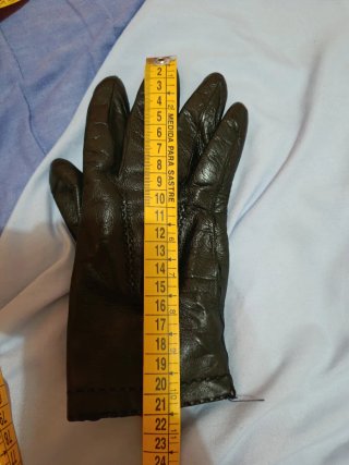 Guantes de piel vintage negros